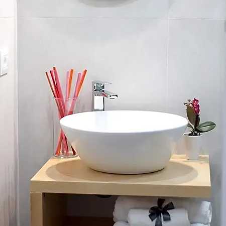 Oda ve Kahvaltı Solli 4*